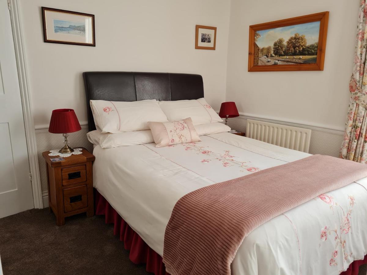 Rowan Tree House 3* Sleights